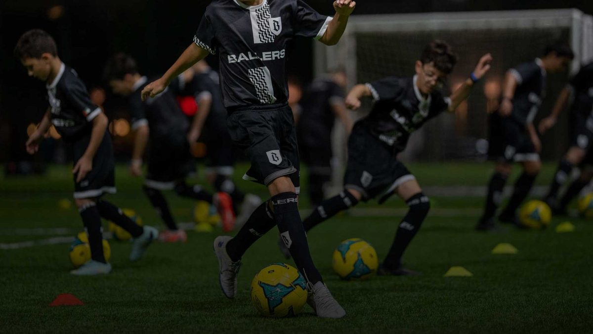Squad training drill in Ballers kit